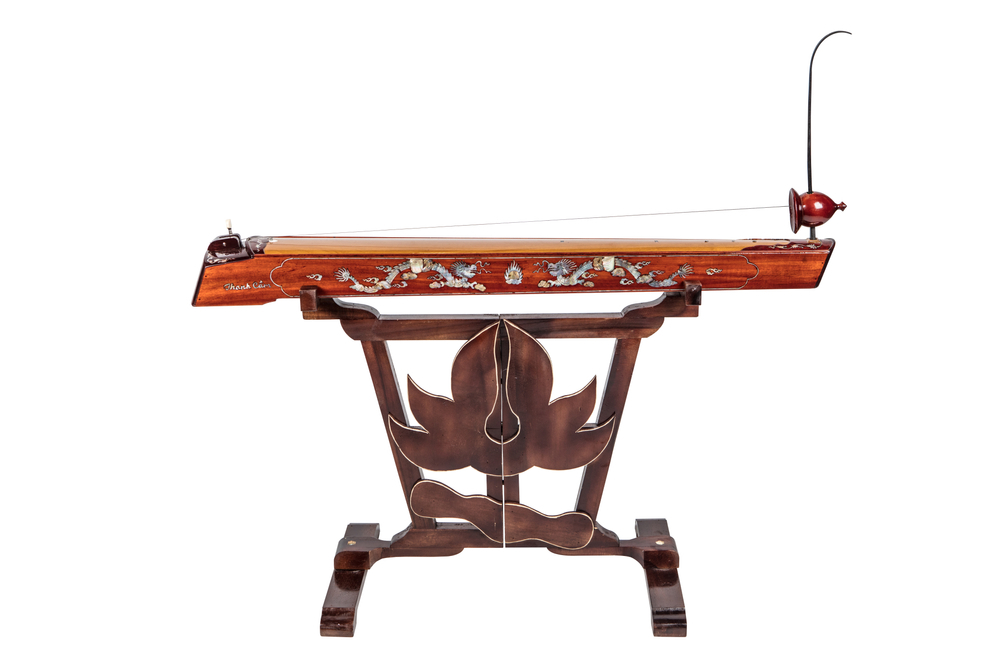 Đàn bầu và nét đẹp dân tộc